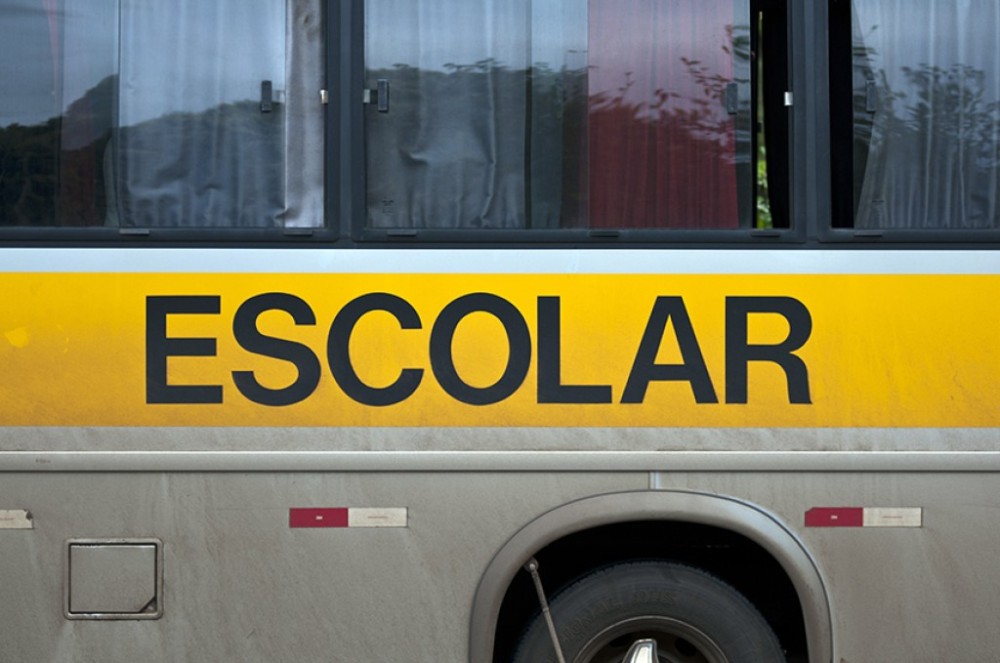Professores da educação básica pública podem usar transporte escolar