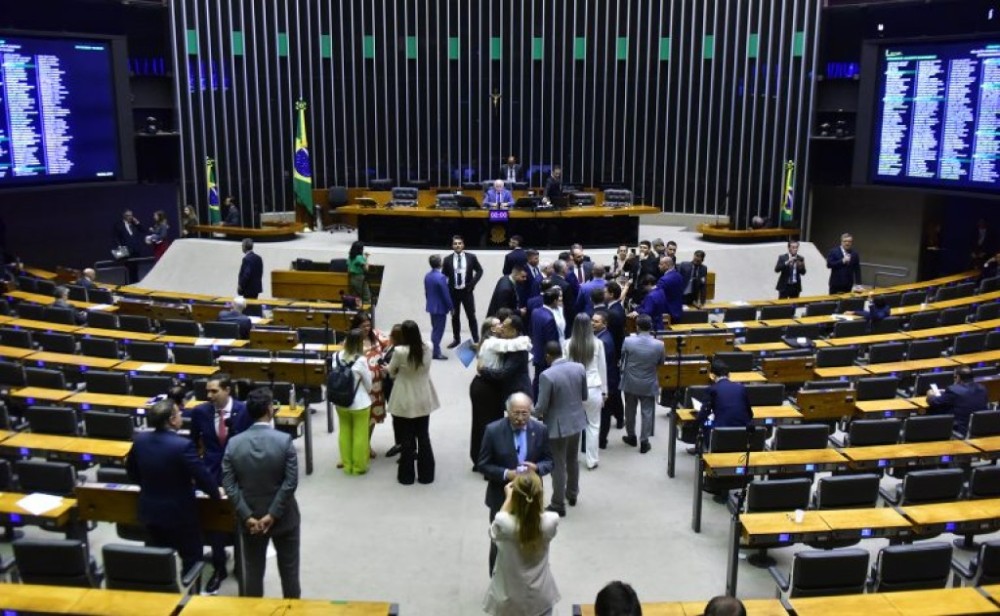Câmara analisa projeto que prevê inclusão de dados sobre TDAH nos censos populacionais; acompanhe