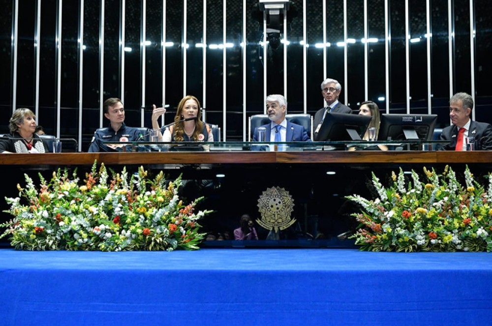 Defesa pela universalização marca celebração dos 20 anos do Samu