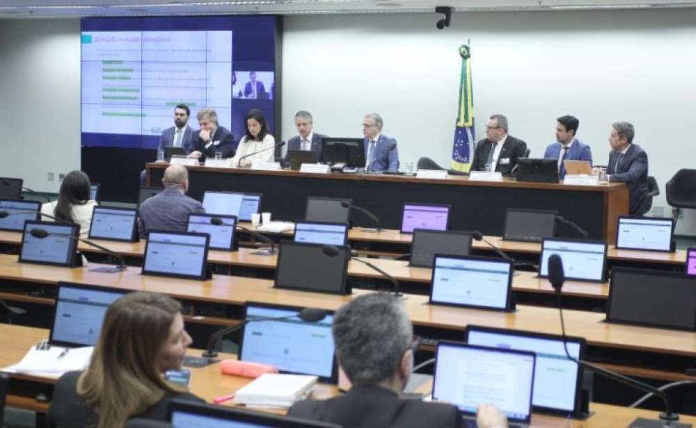Governo defende cobrança automática dos novos tributos sobre o consumo