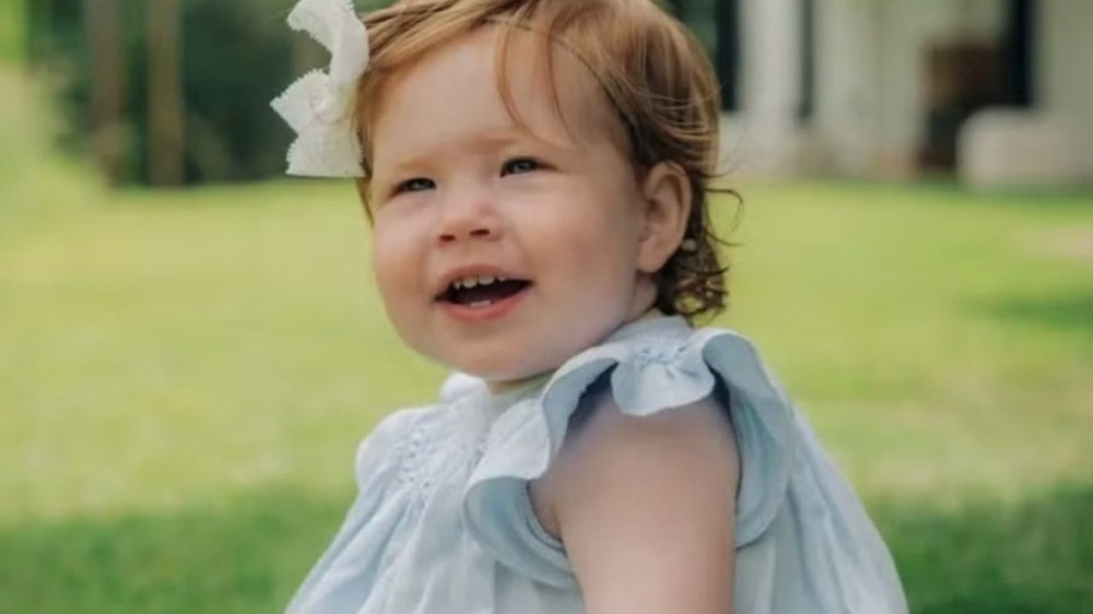 Família real ignora aniversário de filha de Harry e Meghan