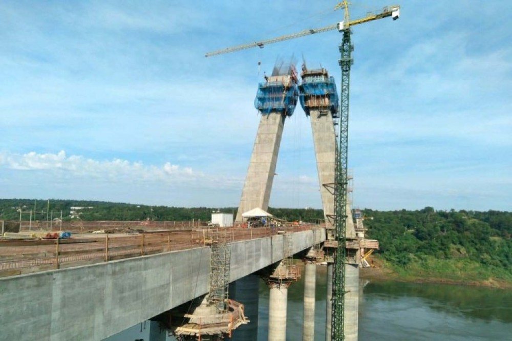 Comissão debate a valorização dos analistas e especialistas em infraestrutura