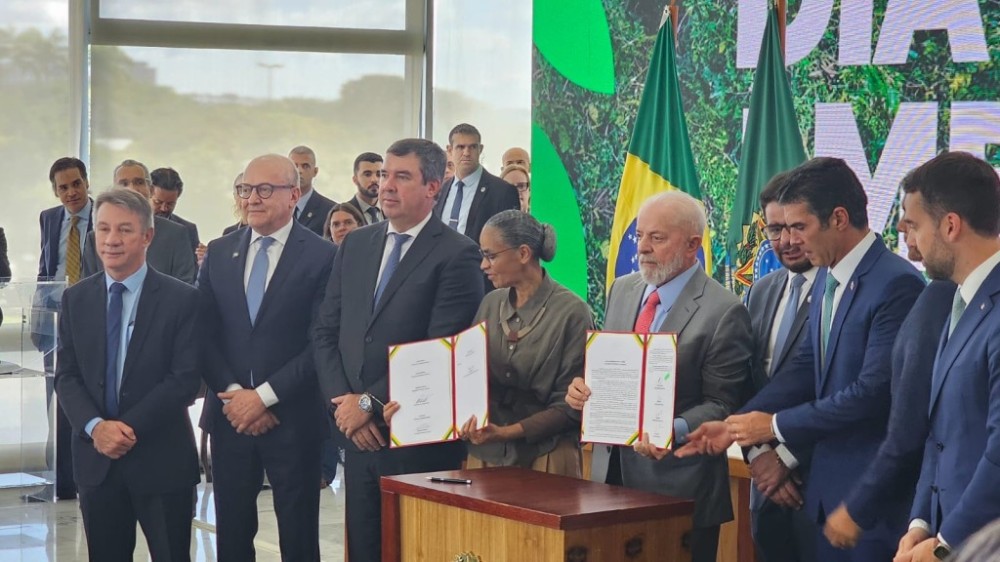 Governo de MT firma pacto federativo com União e Estados para combate aos incêndios no Pantanal e Amazônia