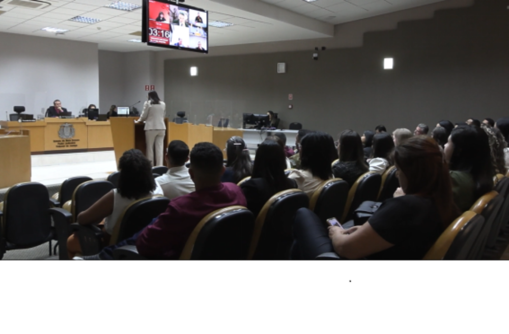 Projeto Nosso Judiciário recebe acadêmicos da faculdade Invest Cuiabá