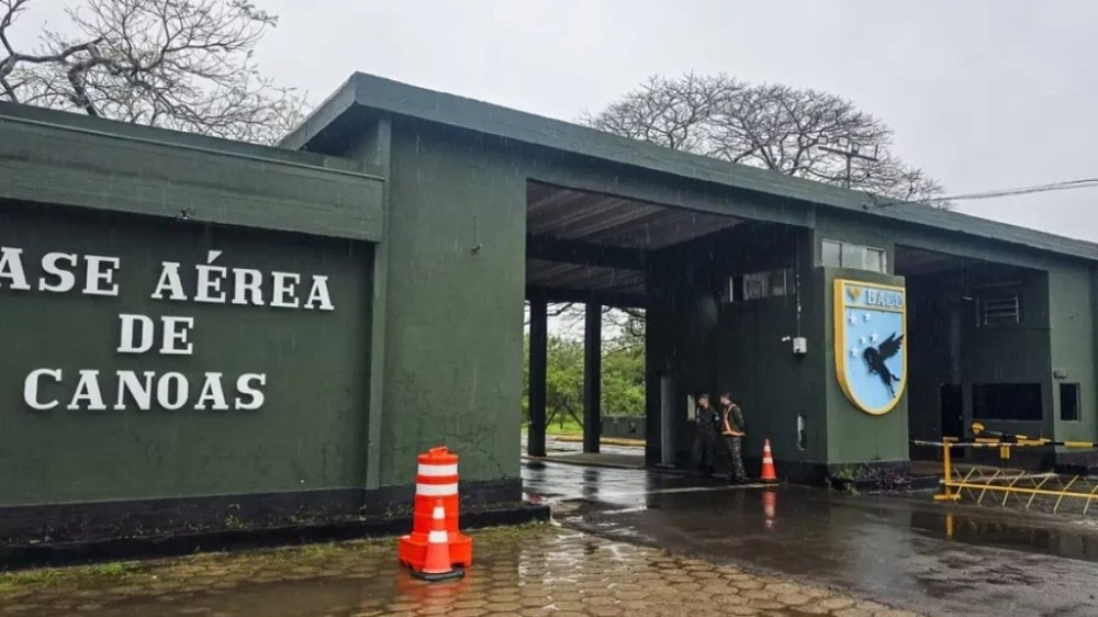 Base Aérea de Canoas poderá receber voo da equipe Delfín, do Equador
