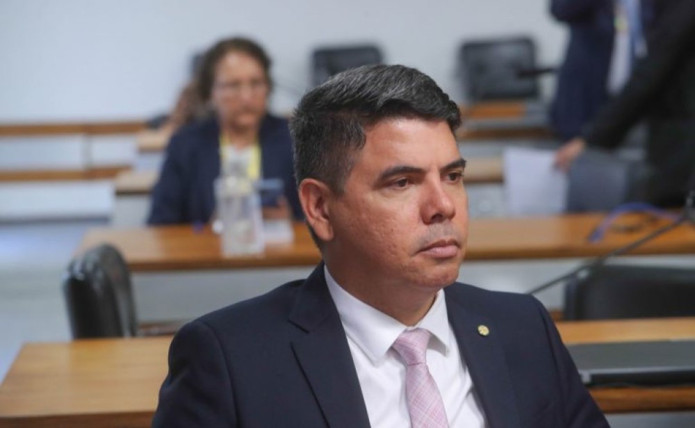Comissão aprova projeto que prevê política de enfrentamento à violência nas escolas
