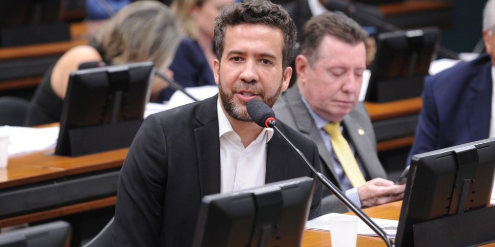 Conselho de Ética da Câmara arquiva processo contra André Janones