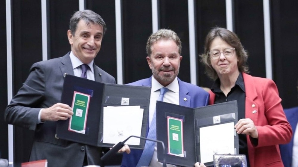 Sessão no Congresso Nacional celebra os 150 anos da imigração italiana para o Brasil