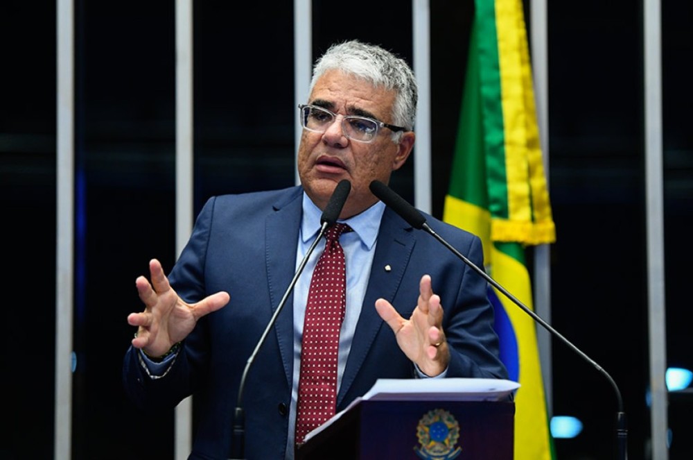 Girão cobra reação do Senado ao STF, que ignora pedido de visitas parlamentares a Silvinei Vasques