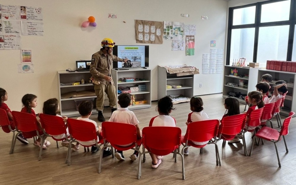 Bombeiros conscientizam sobre importância da preservação ambiental e do combate a incêndios florestais