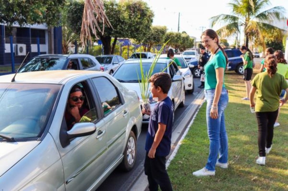 Alunos da Escola Ivete comemoram o Dia do Meio Ambiente com ação educativa