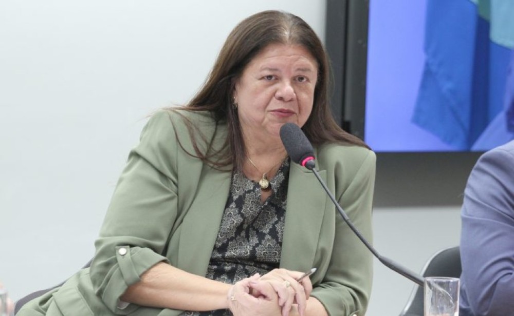 Comissão aprova inclusão de plano de saúde de animal doméstico entre benefícios para trabalhadores