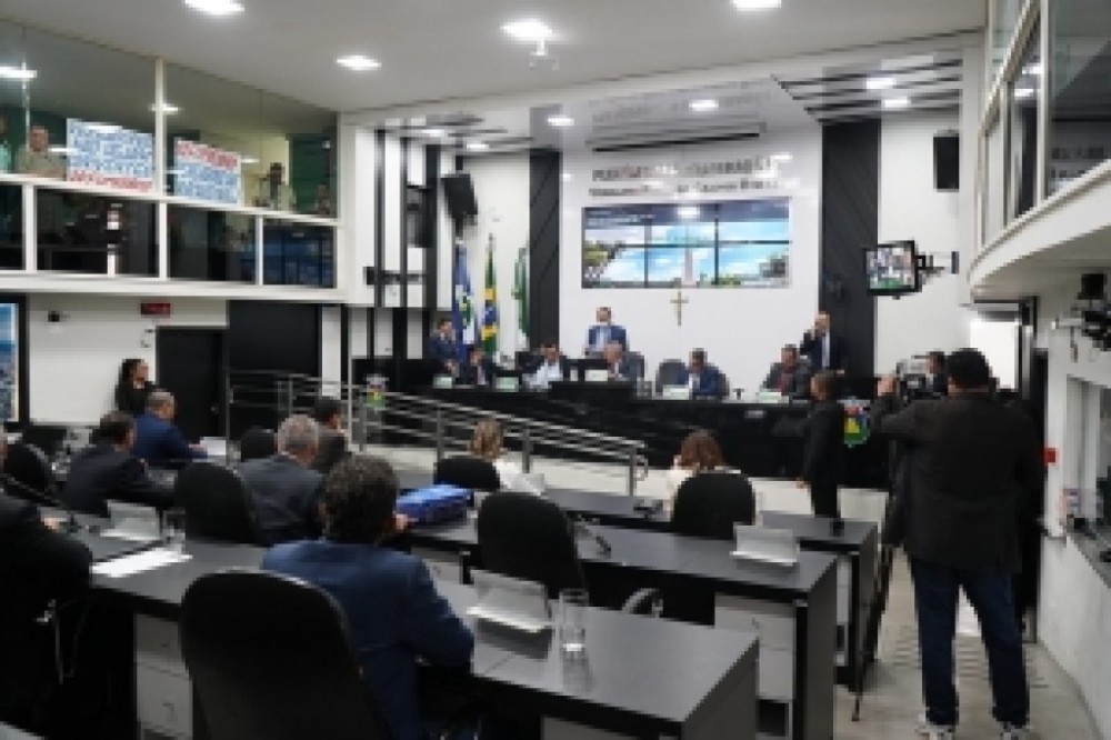 Vereadores votam parecer de comissão processante na sessão desta quinta-feira (06.06)