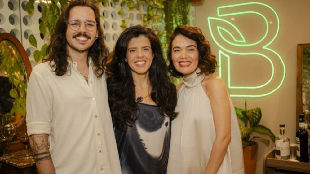 Coquetel marca inauguração do salão Bioma em Brasília