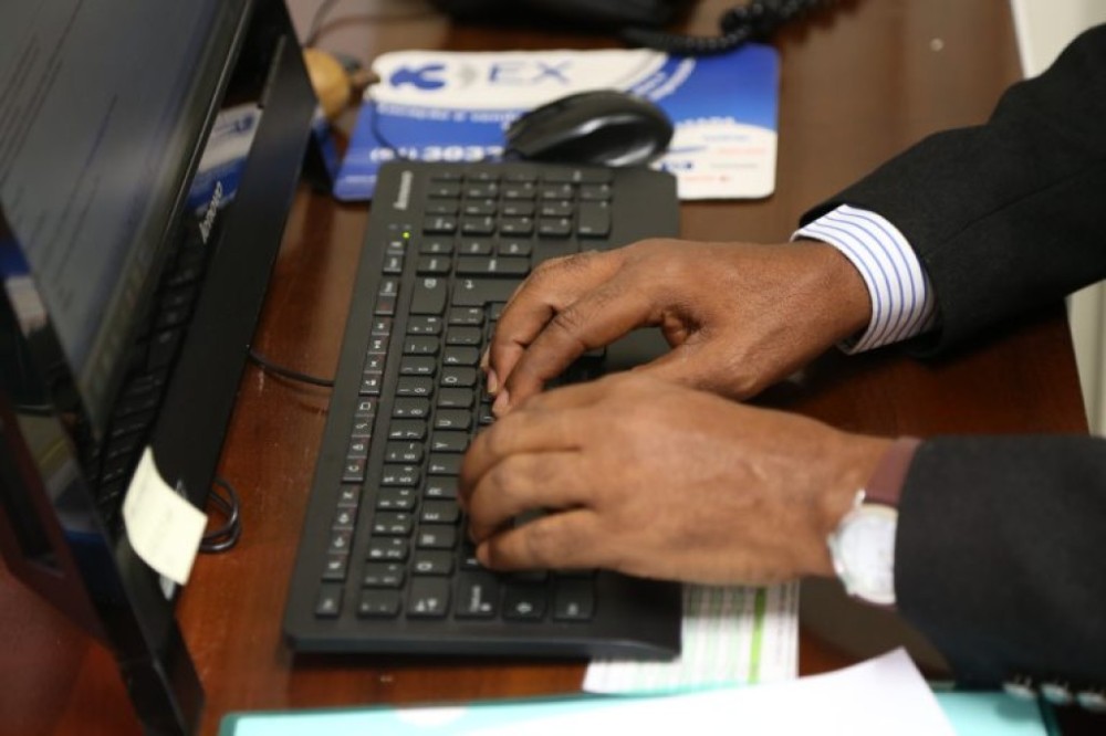 Audiência discute cotas para negros em serviços públicos
