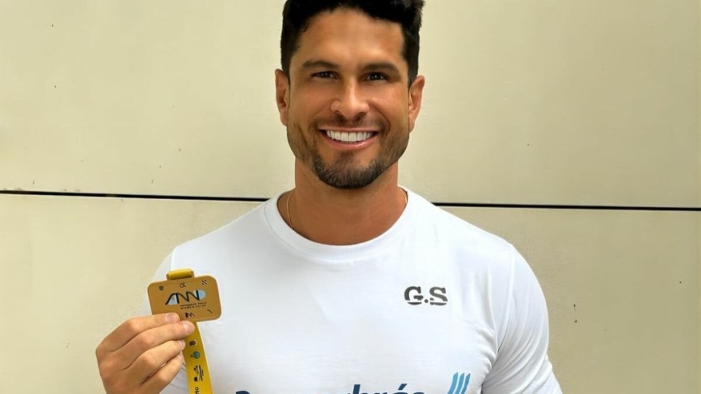 Brasiliense, nadador Glauber Silva conquista ouro em Portugal
