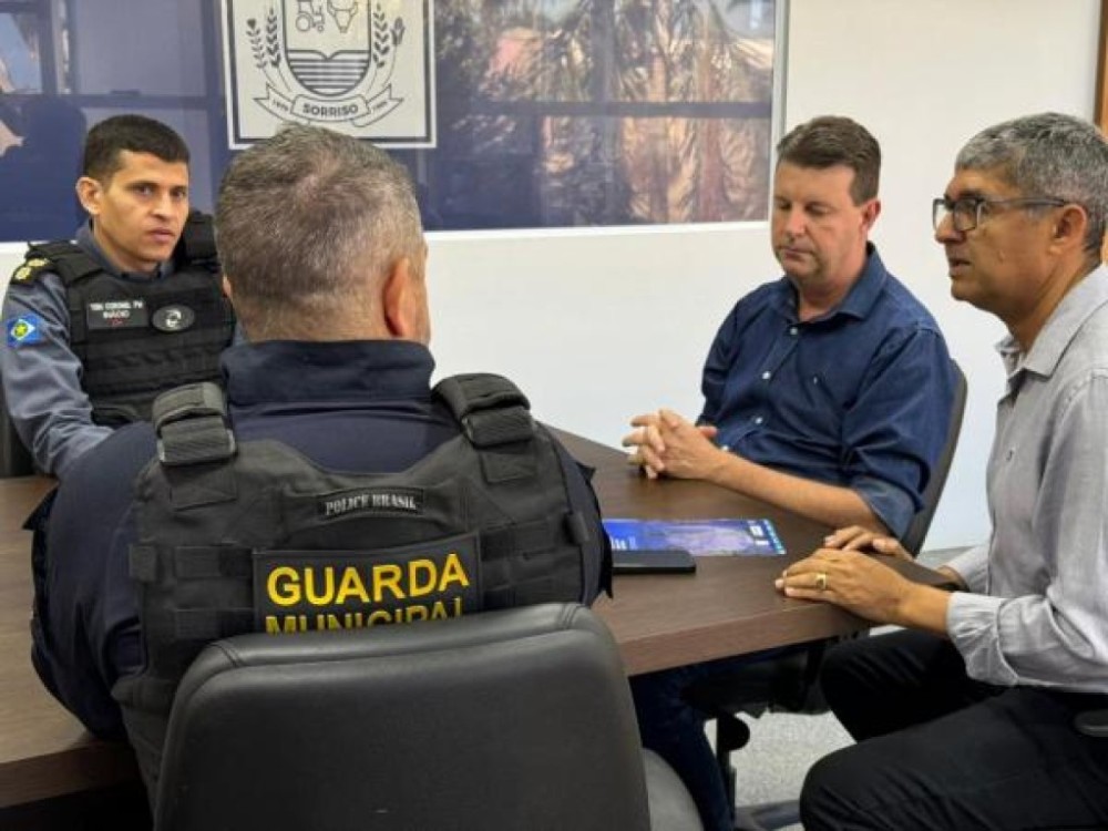 Executivo e PM dialogam sobre medidas para evitar acidentes com veículos ciclomotores