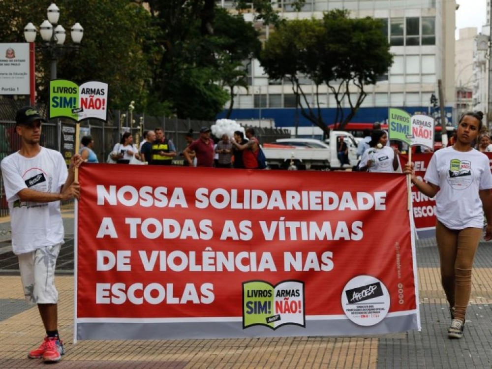 Centro de Estudos da Câmara promove debate sobre violência escolar