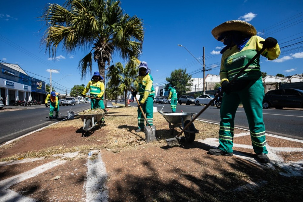 Mutirão de limpeza atenderá toda a extensão da avenida Tenente-Coronel Duarte a partir desta segunda-feira (10)
