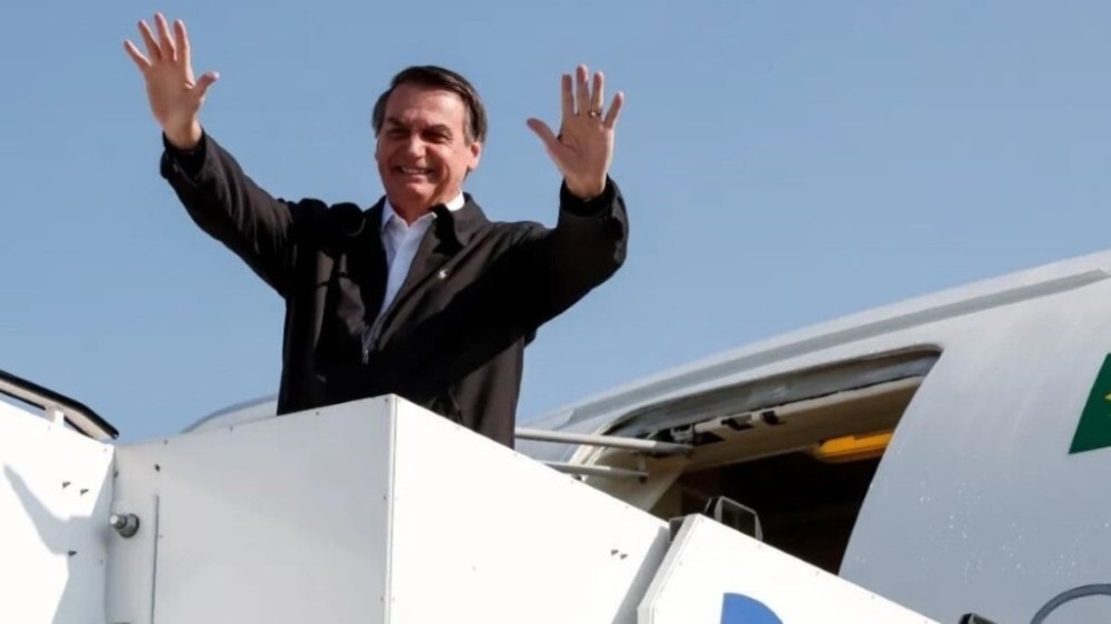 Após vitória da direita no Parlamento Europeu, Bolsonaro diz que Brasil é o próximo