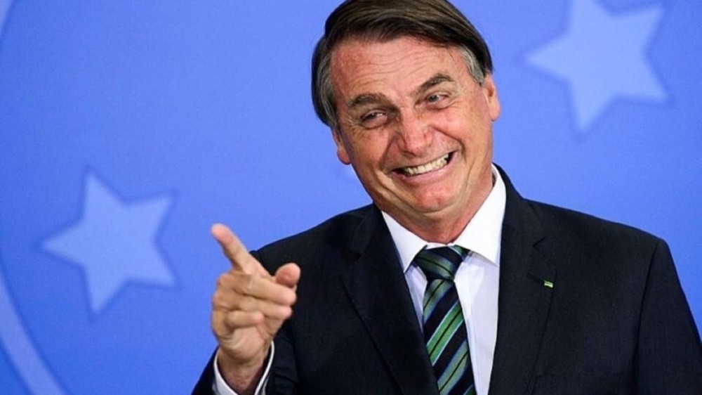 Bolsonaro comemora derrota de Macron: 