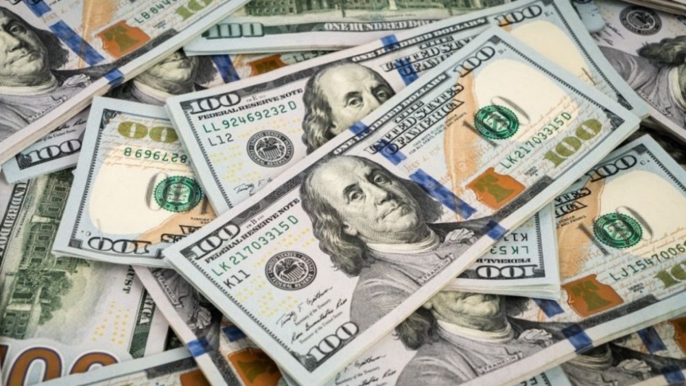 Dólar sobe para R$ 5,35 em meio à expectativa de juros nos EUA
