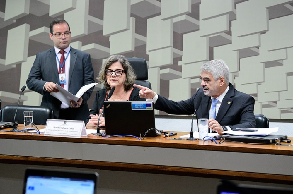 CDD debate nesta quarta impacto da inteligência artificial nas eleições