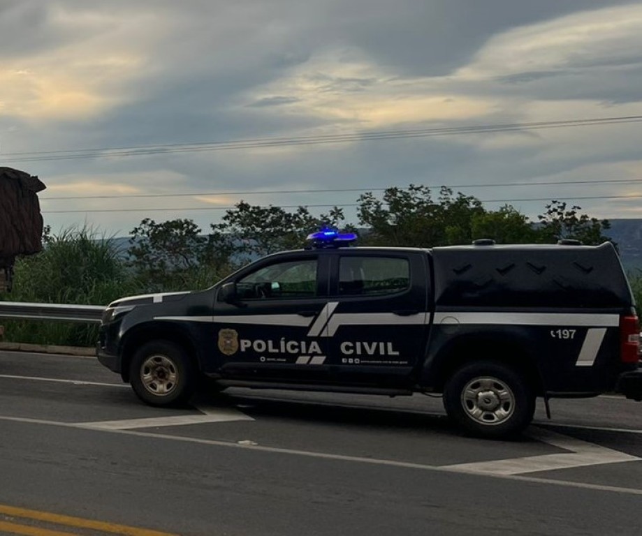 Polícia Civil prende homem por estupro de vulnerável de filha em Campinápolis