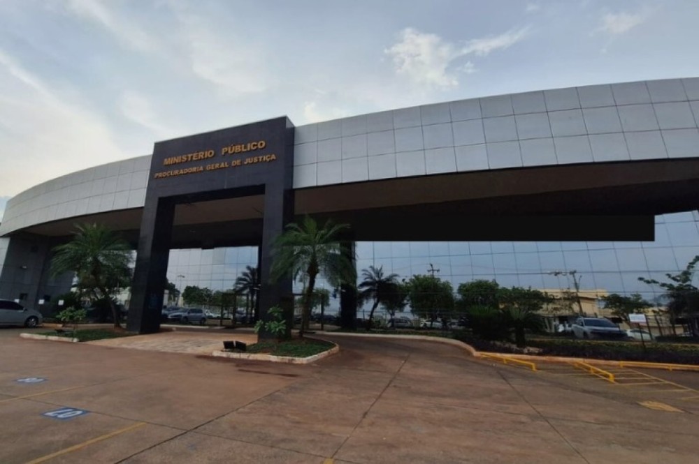ADI questiona leis que aumentaram subsídio de prefeito e secretários