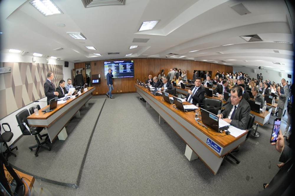 CCJ aprova critérios mínimos para concessão de título de capital nacional