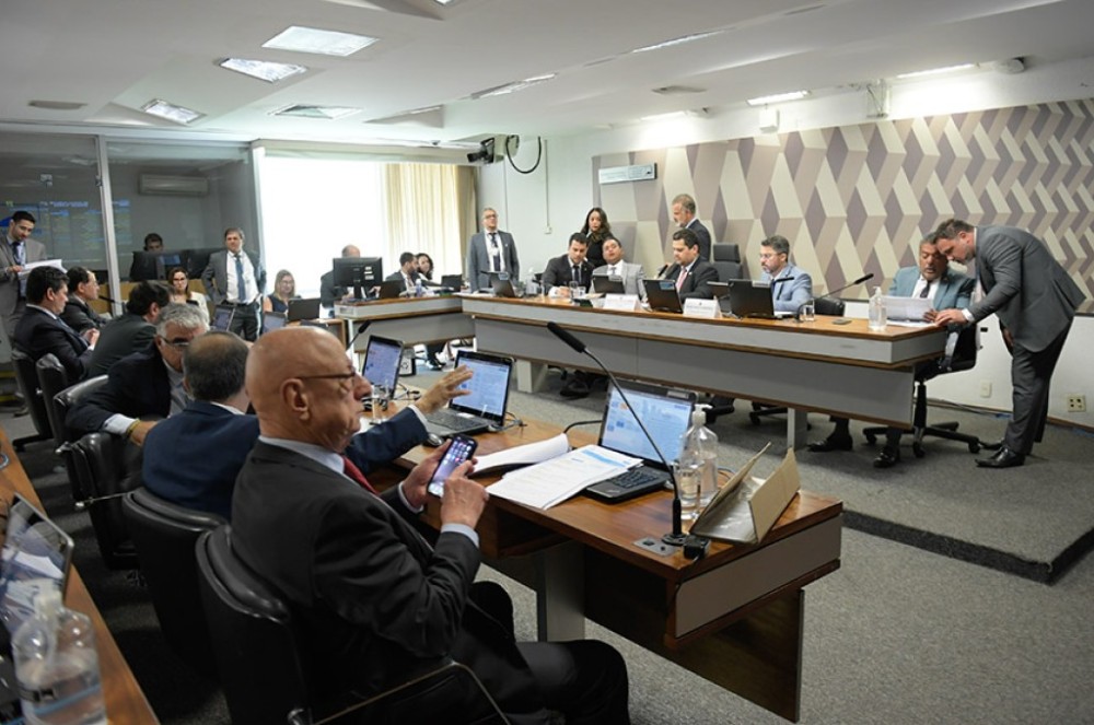 Dispensa de prova do estado civil dos pais em certidão de nascimento vai à Câmara