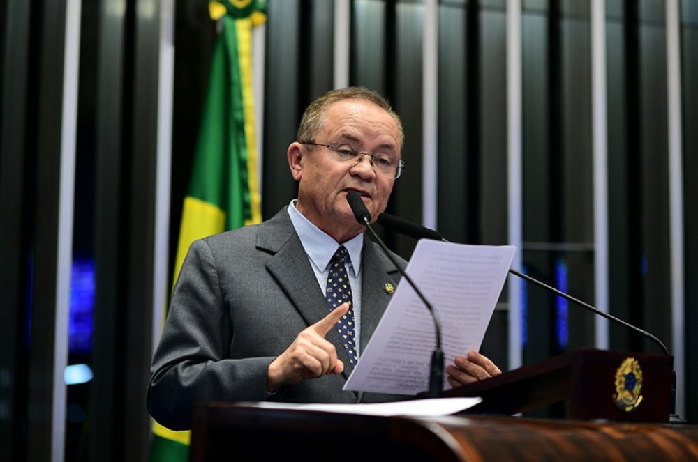 Zequinha Marinho defende a construção da Ferrogrão