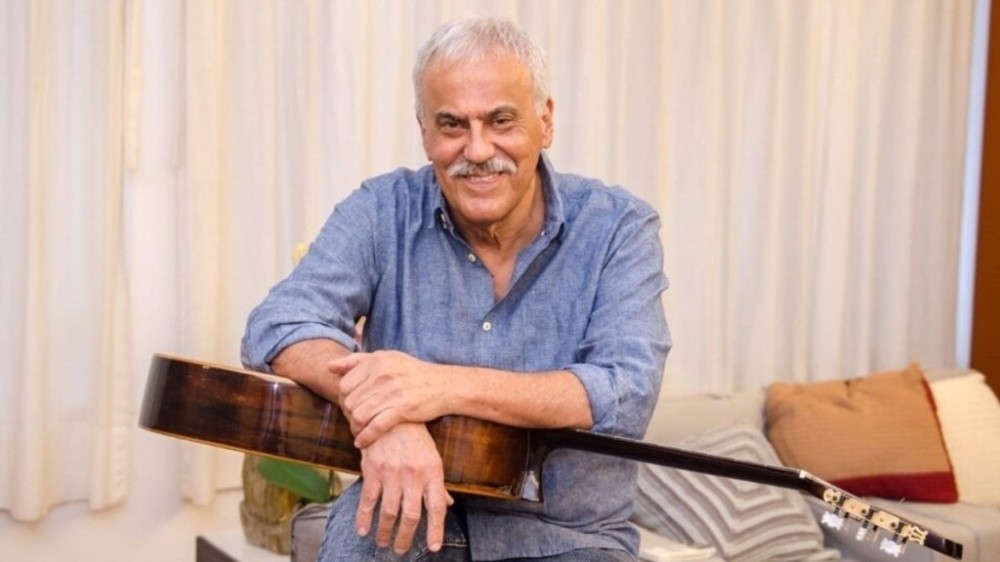 Danilo Caymmi faz tributo a Tom Jobim e Dorival Caymmi no Complexo Cultural do Choro