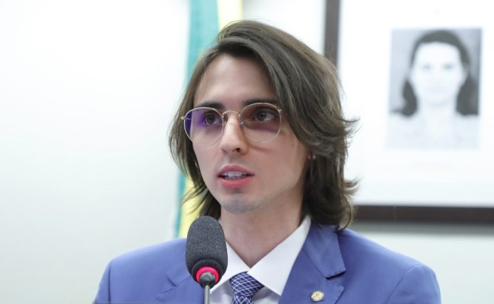 Comissão aprova presença de intérprete de Libras para acompanhar paciente surdo em hospital
