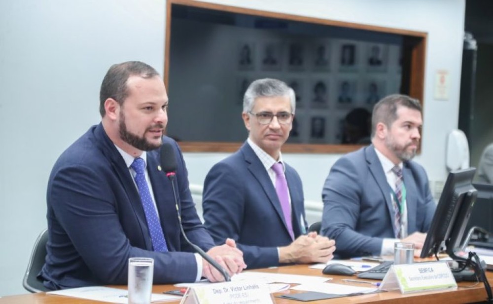 Deputado vai apresentar projeto sobre aplicativo que permite a criança denunciar abusos sexuais