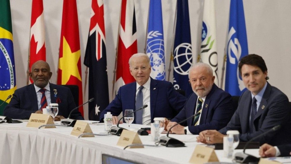 Lula participa do G7 com a presença do Papa Francisco