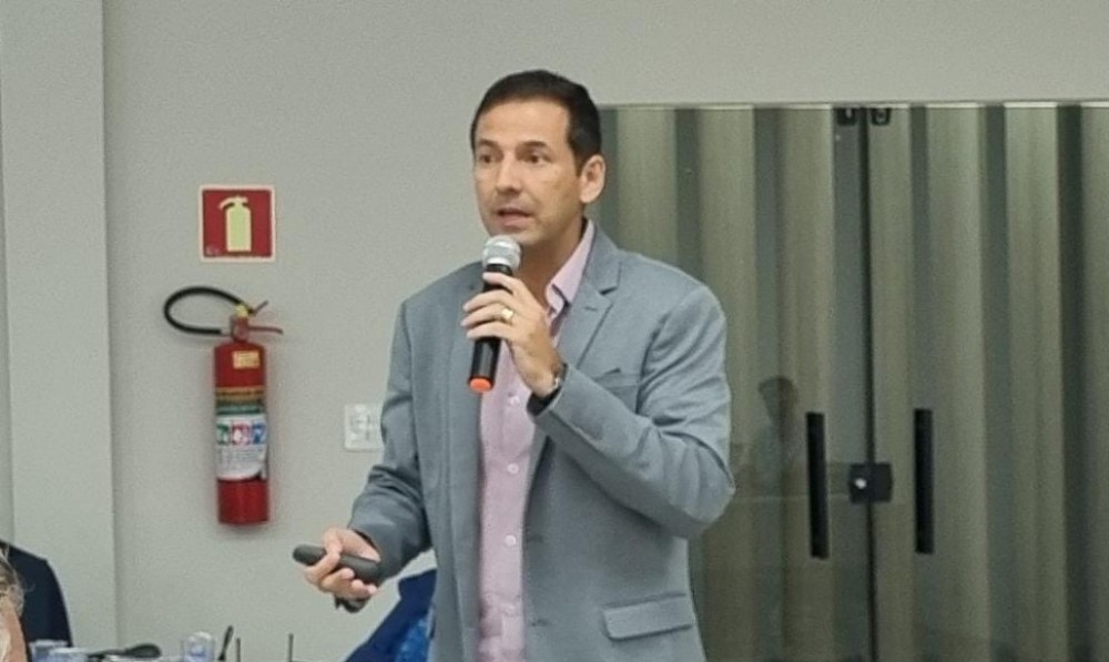Novo presidente diz que prioridade é manter trajetória de sucesso