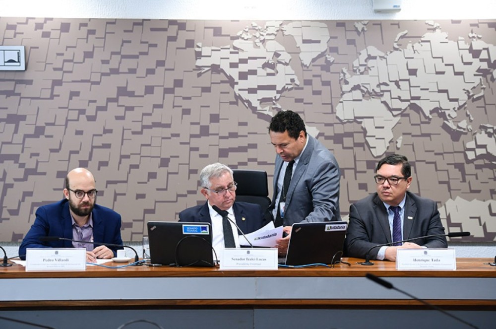 Sigilo em testes de remédios poderá atrasar genéricos, dizem especialistas