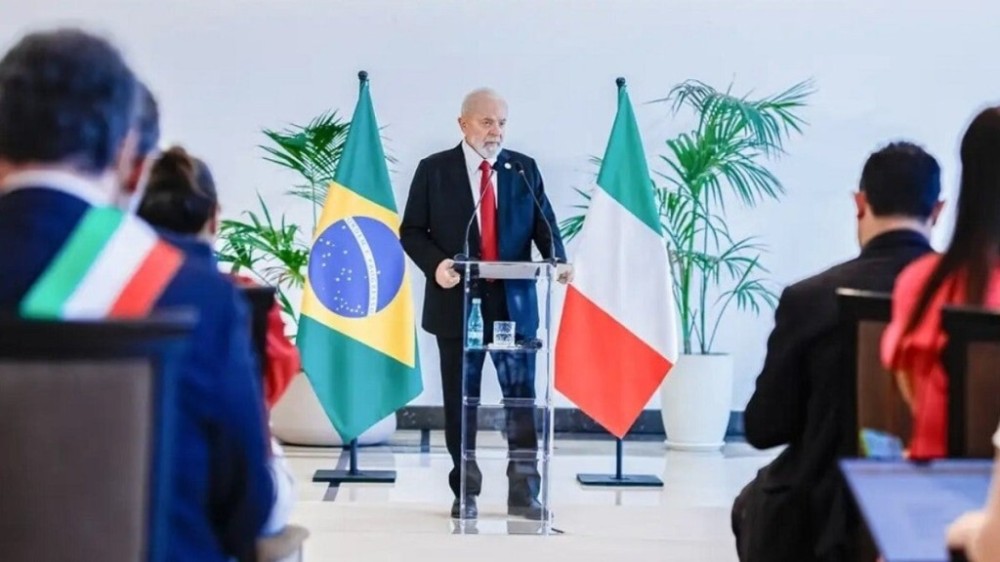 Lula classifica como insanidade proposta que equipara aborto a homicídio