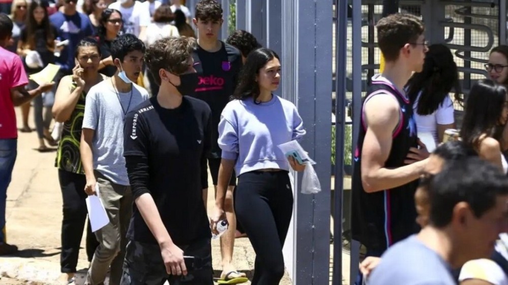 Enem estende até dia 21 inscrições para estudantes gaúchos