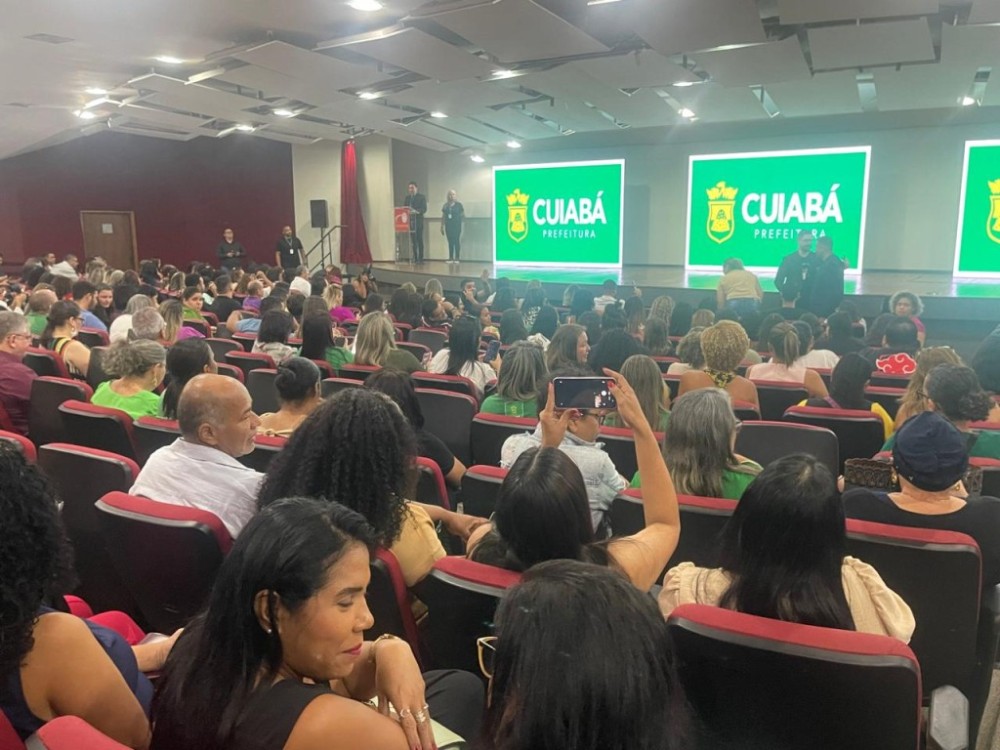 Gestão Emanuel Pinheiro avança na modernização da Secretaria Municipal de Educação