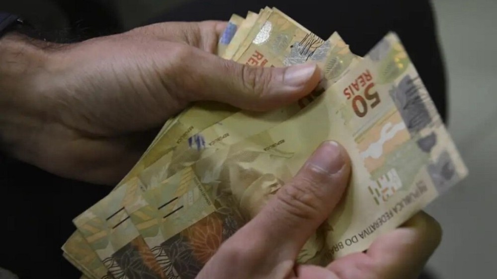 Caixa libera abono do PIS/Pasep para nascidos em julho e agosto
