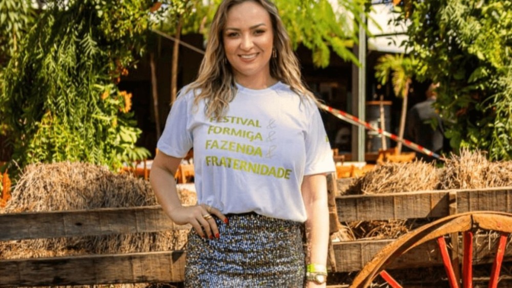 Camila Formiga comemora aniversário com ação solidária