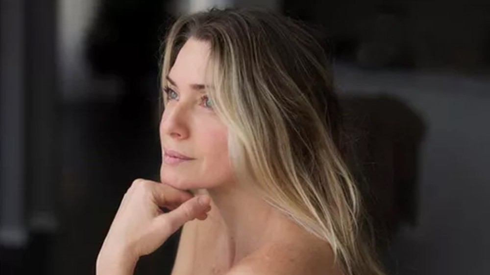Leticia Sipper fecha ano com clique nude inspirador e reflite: ‘Quero realizar mais’