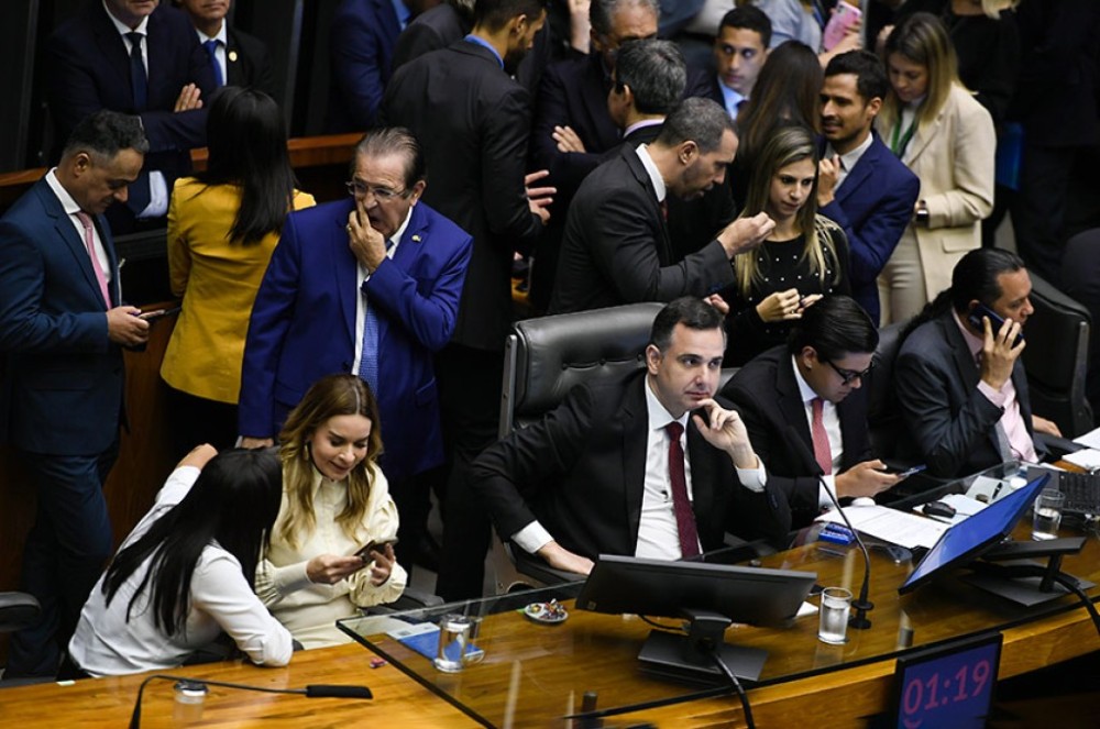 Aprovado Orçamento, campanhas eleitorais terão R$ 4,9 bilhões em 2024