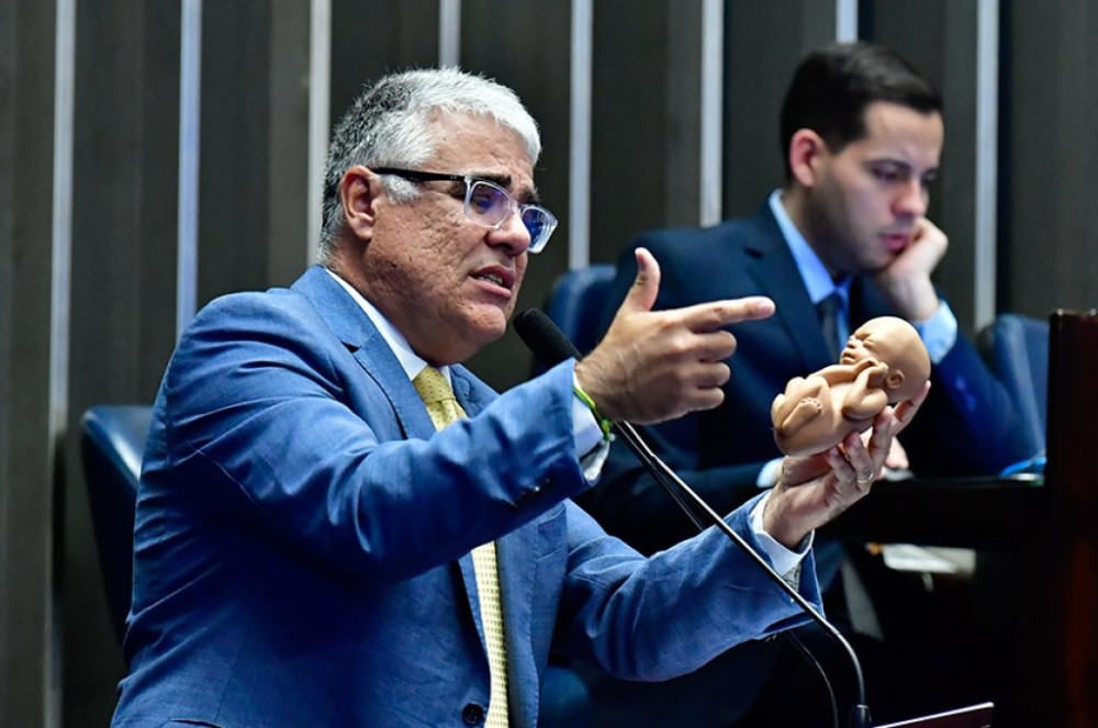 Girão repudia fala de Lula: 