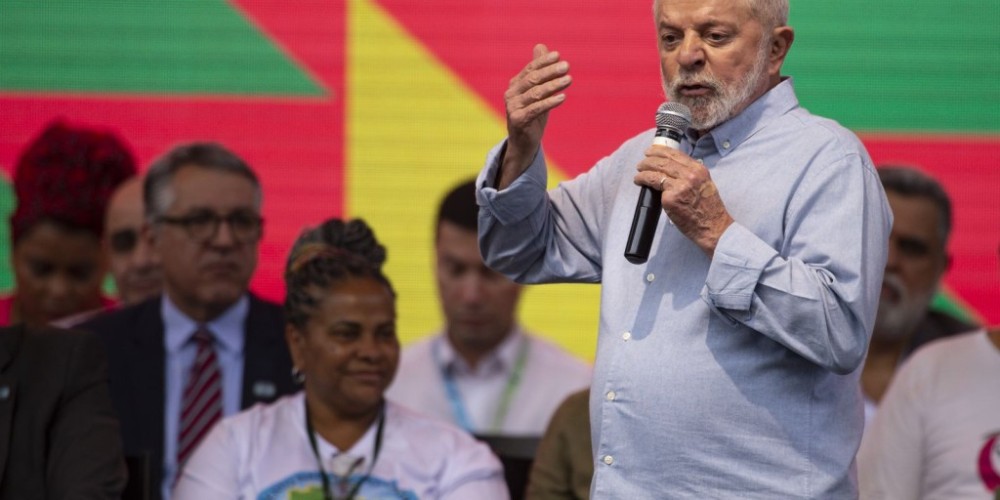 Lula diz que trabalhou em 2023 que Brasil voltasse à normalidade