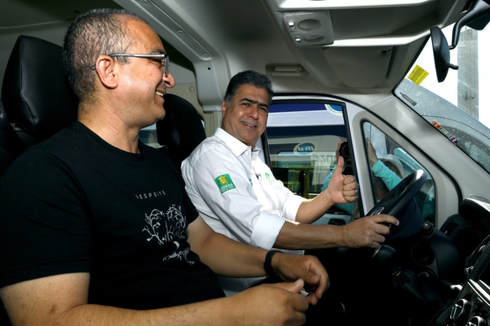 Sugestão de Pauta: Emanuel Pinheiro entrega mais 18 ônibus com ar-condicionado para os usuários do transporte público nesta quinta-feira (20)