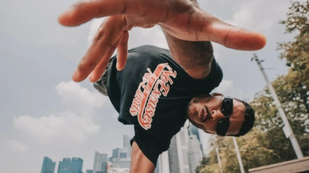 Sucesso no America’s Got Talent, Samuka visitará crianças da Abrace