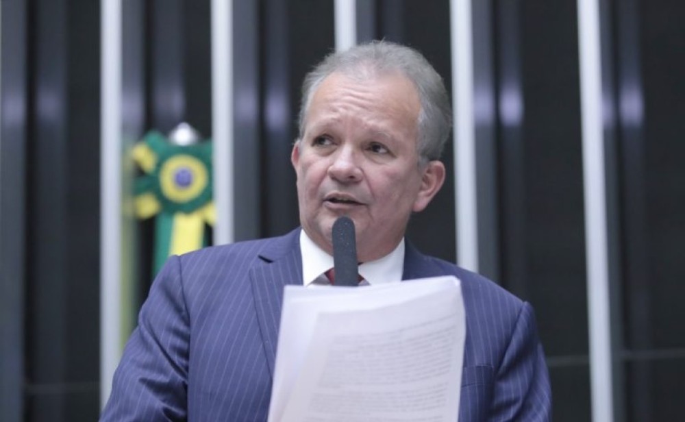 Câmara aprova projeto que amplia incentivos a semicondutores e tecnologia da informação